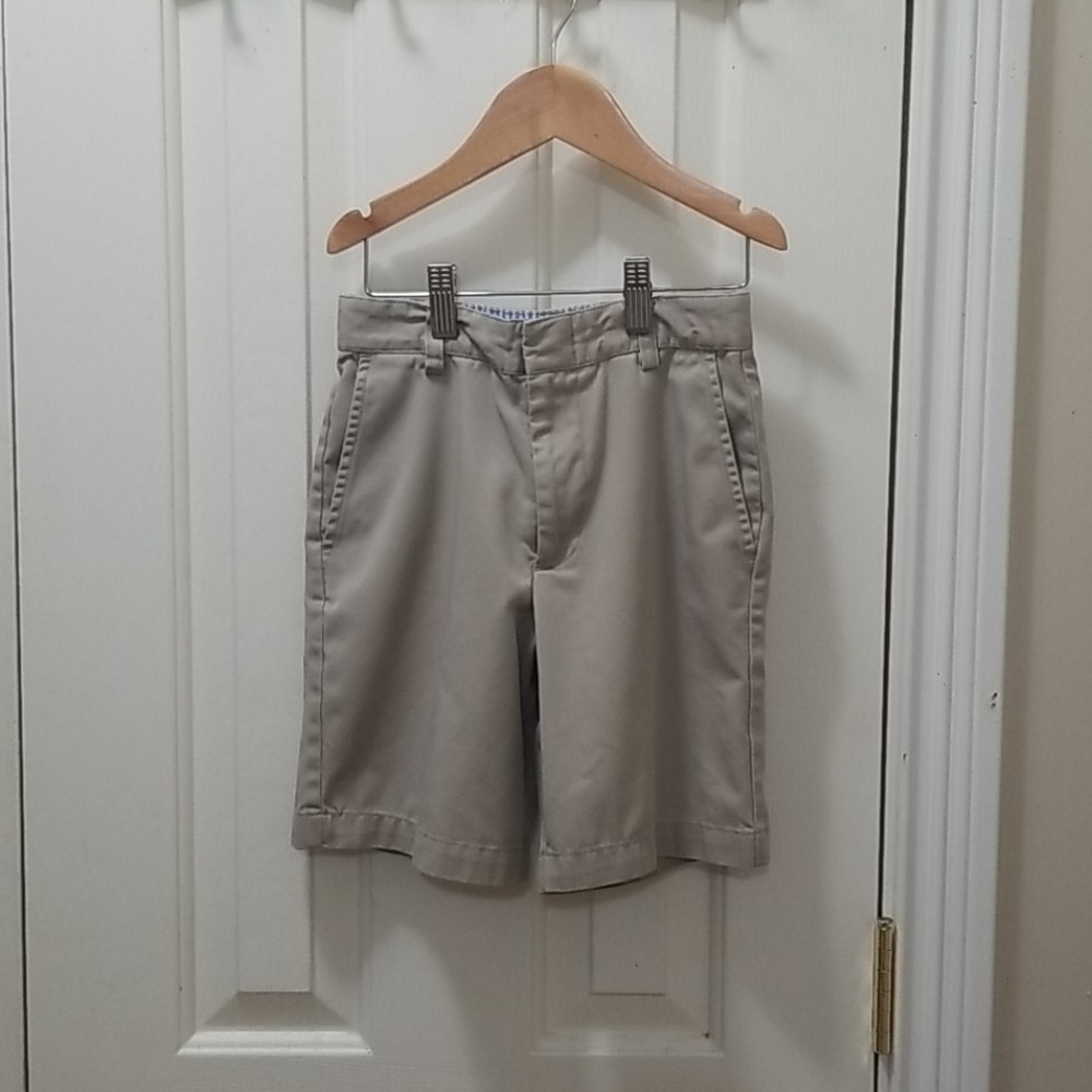 3/$6 French Toast khaki shorts sz 8